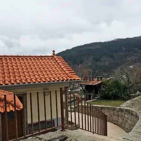 Casa De Sao Sebastiao Dom wakacyjny *